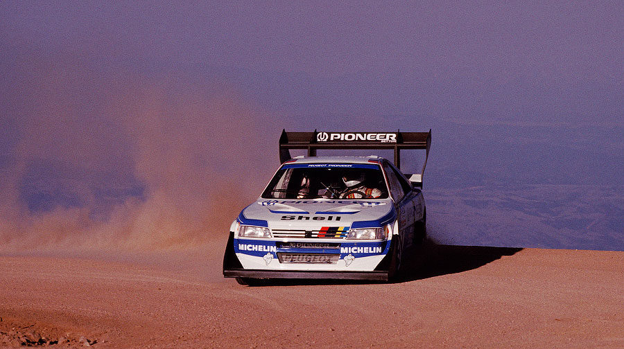 236 - Pikes Peak 1989. Ari Vatanen/ Peugeot 405 Turbo 16.